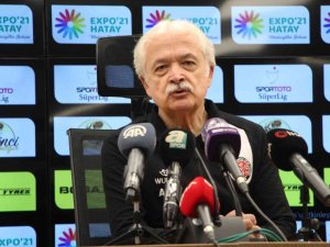 Atılay Canel: “Futbol Hatalar Oyunu”