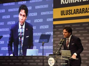 Bakan Varank: "Milli Teknoloji Hamlemizle Birlikte Yolumuzdaki Taşları Birer Birer Kaldıracağız"