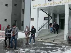 Sahte Altın Kullanarak Dolandırıcılık Yapan 4 Kişi Yakalandı