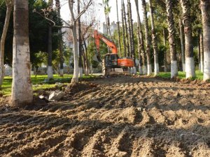 Tarsus Atatürk Gençlik Parkı’nda Yenileme Çalışması