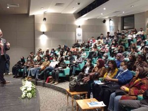 Kilis 7 Aralık Üniversitesi İ̇pekyolu Kariyer Fuarı’na Katıldı