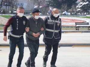 Tartıştığı Eşini Silahla Yaralayan Koca Adliyeye Sevk Edildi