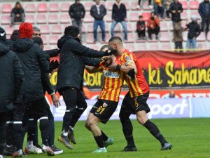 Spor Toto Süper Lig: Kayserispor: 2 - Konyaspor: 1 (İ̇lk Yarı)