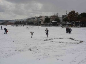 Ordu’da Kar Eğlenceye Dönüştü
