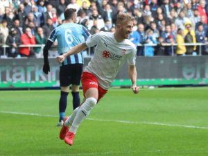 Pedro Henrique Hat-trick Yaptı!