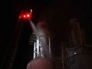 Kastamonu’da Ağaç Fabrikasında Yangın