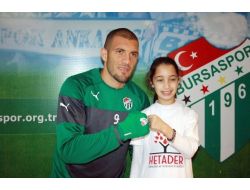 Bursasporlu Futbolculardan Talasemili Çocuklara Anlamlı Destek
