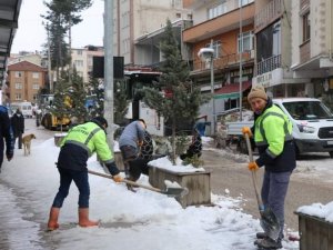 Kumru’da Kar Temizlik Çalışmaları Sürüyor