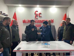 Kars’ta İ̇yi̇ Parti’den İstifa Edenler Mhp’ye Katıldı