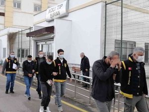 Otoyolda Fuhuş Yaptıran 7 Zanlı Tutuklandı