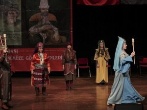 ’Anadolu Bacıları’na Bakan Yardımcısı Çam’dan Plaket