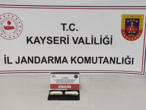Şehir Dışından Uyuşturucu Madde Getiren 3 Şahıs Yakalandı