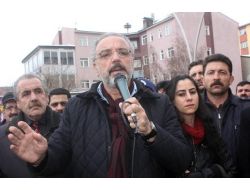Sırrı Sakık’tan Hükümete Çağrı