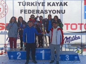 Snowboard Türkiye Şampiyonasına Kayseri Rüzgarı
