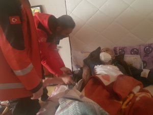 2 Metreyi Bulan Karda 5 Saatte Hasta Kurtarma Operasyonu