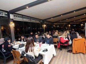 Van Büyükşehir Belediyesi Sağlık Çalışanlarını Ağırladı