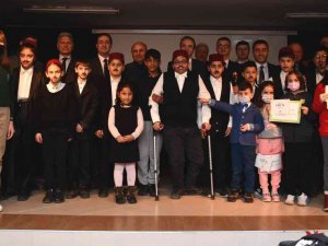 İ̇stiklal Marşı’nın Kabulünün 101. Yılı Altınova’da Kutlandı