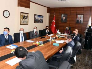 Uşak’ta Kuraklık Eylem Planı Ve Su Yönetimi Toplantısı Yapıldı