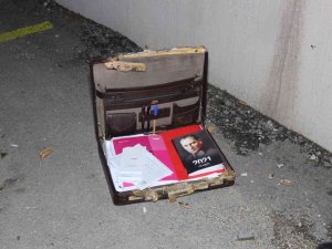 Kolej Önünde Unutulan Çanta Paniğe Sebep Oldu