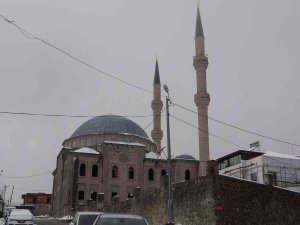 17 Yıldır Bitirilemiyor, Muhtar Sonunda İsyan Etti