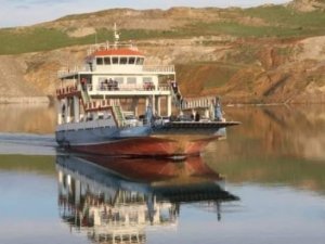 Çemişgezek Feribot Saatleri Yeniden Düzenlendi