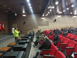 Kars’ta Sürücülere Öfke Kontrolü Anlatıldı
