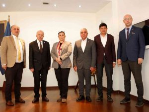 Chp Ve İ̇yi̇ Partili İsimler Başkan Çerçioğlu İle Bir Araya Geldi