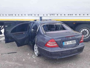 Samsun’da Otomobil Tırla Çarpıştı: 5 Yaralı