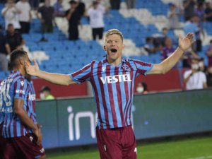 Nelsson, Omar Ve Cornelius’a Milli Davet