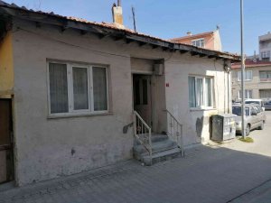 Yaşlı Adam Evinde Ölü Bulundu