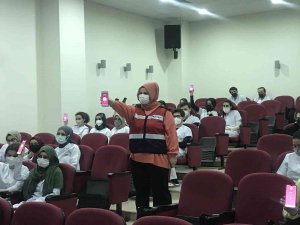 Zbeü’de Diş Hekimliği Fakültesinde Bağımlılık İle Mücadele Konferansı Gerçekleştirildi