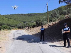 Büyükşehir Zabıta Ekipleri Havadan Karadan Denetim Yapıyor