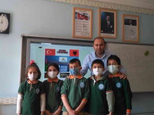 Öğrenciler Kültür Köprüsü Kuruyor