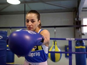Fenerbahçe, Buse Naz’ın Sözleşmesini Uzattı