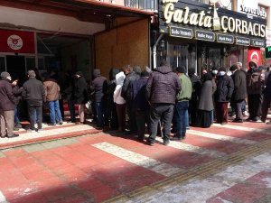 Yozgat’ta Et Ve Süt Kurumu Satış Şubesinde Ramazan Yoğunluğu Yaşanıyor