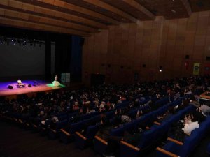 Diyarbakır’da Ney Sesi İle Bütünleşen Söyleşiye Yoğun İlgi