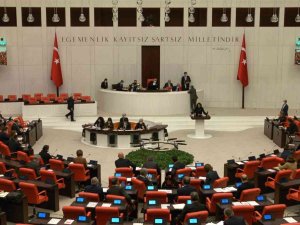 Ak Parti’li İ̇skenderoğlu, “Aziz Şehitlerimizi Unutmayacak, Unutturmayacağız”