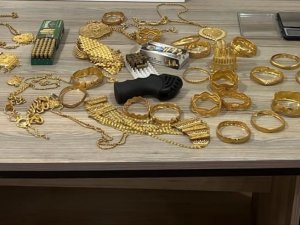 Ağrı’da 12 Milyon 504 Bin Tl Hırsızlık Olayında 2 Kişi Tutuklandı