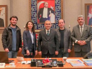 Başkan Işık: "Kütahya Çinisi Dijital Platformda Da Yer Alacak"