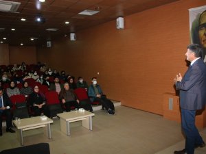 Elazığ’da Sosyal Hizmet Uygulamaları Semineri