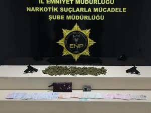 Edirne’de Uyuşturucu Operasyonu: 4 Gözaltı