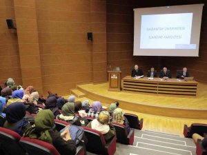Gaün’de “Etkili Arapça Öğretme - Öğrenme Teknikleri Anlatıldı