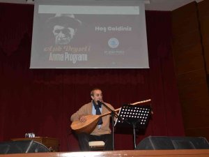 Tuzlalı Sanatseverler Aşık Veysel Türkülerini Hep Birlikte Söyledi