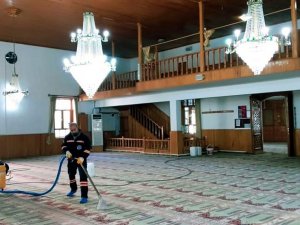 Akdeniz’de İbadethaneler Aralıksız Temizleniyor