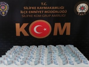 Silifke’de 6 Bin 500 Lira Sahte Para Ele Geçirildi