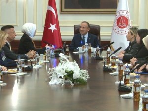 Bakan Bozdağ, Tbmm Kadına Yönelik Şiddetin Araştırılması Komisyonu Üyelerini Kabul Etti