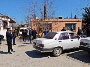 Antalya’da Hırsızlardan Beyaz Otomobil Vurgunu: Aracının Çalındığını Polisten Öğrendi