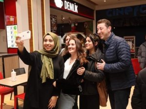 Bandırma Belediye Başkanı Tosun, Öğrencileri Kırmadı