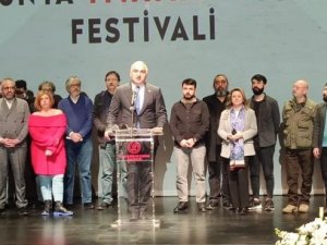 İ̇lk Defa 81 İlde Aynı Anda Farklı Oyunlar Sergilenecek
