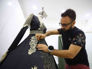 Rusya - Ukrayna Savaşı Dünya Modasını Da Etkiliyor